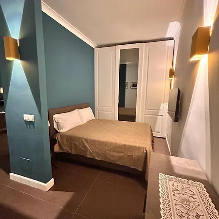 The Dream Chiaia Apartman